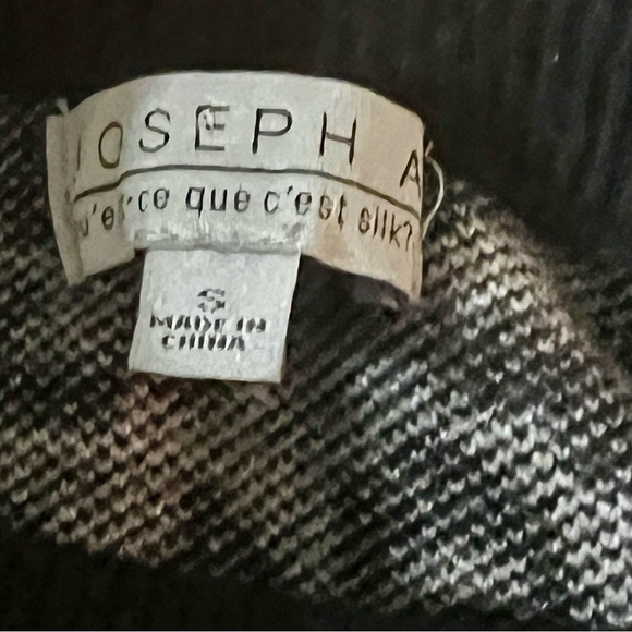 Joseph A Womens Sweater Leopard Pullover 3/4 Sleeves Gray Black Size Small - Picture 4 of 6